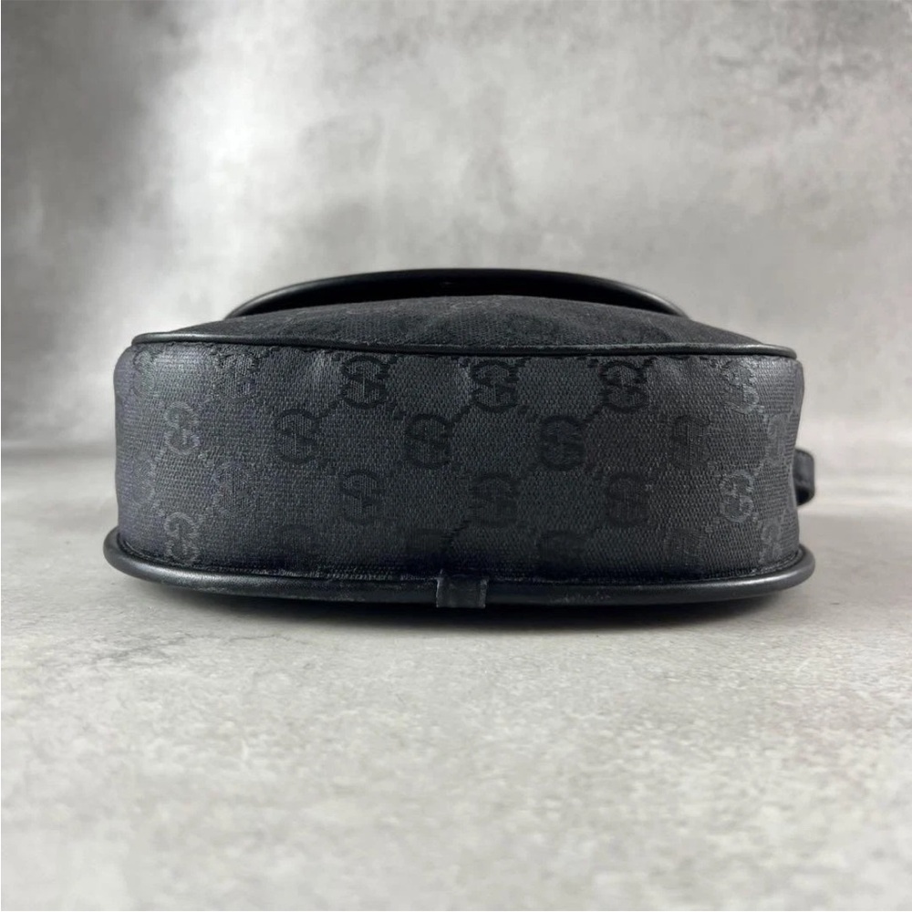 Gucci Black Crossbody Bag - Picture 7 of 11
